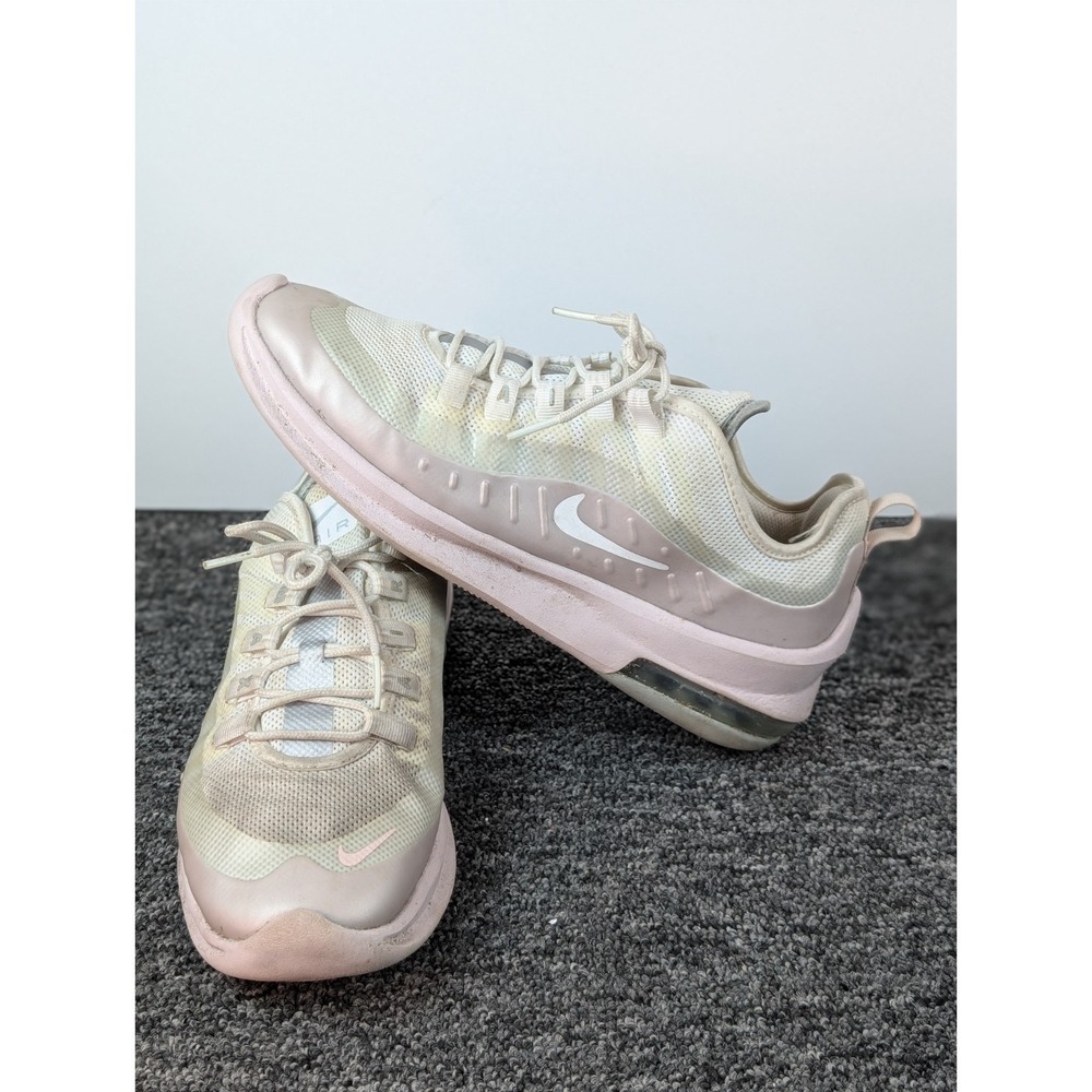 Nike Air Max Axis Womens Size 9.5 Running Shoes  Sneakers Barely Rose AA2168-107